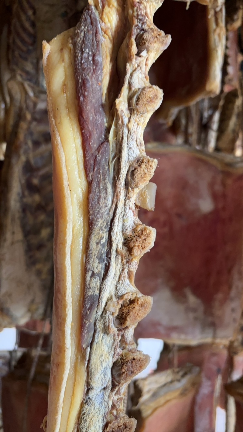 云南腊肉，云南风吹肉，腊三线
