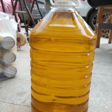 纯正农家自榨花生油