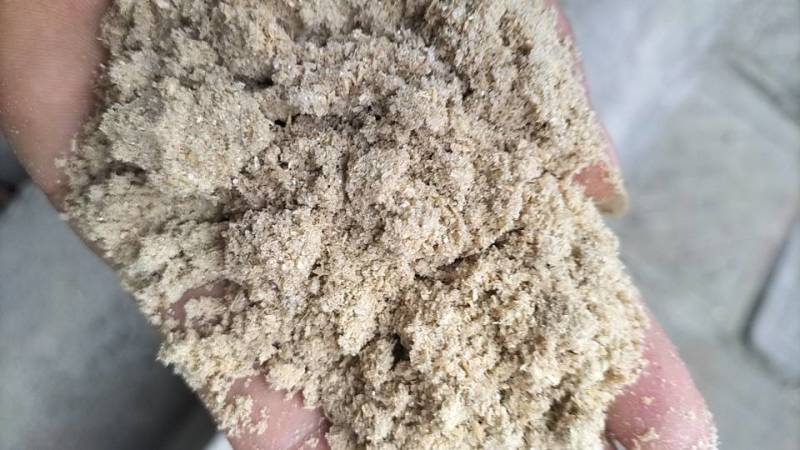 米糠出售1吨起售价格为一吨价***********