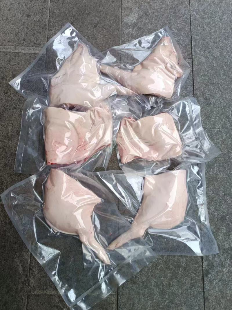 （推荐）农村香猪肉品质保证货源稳定欢迎老板致电