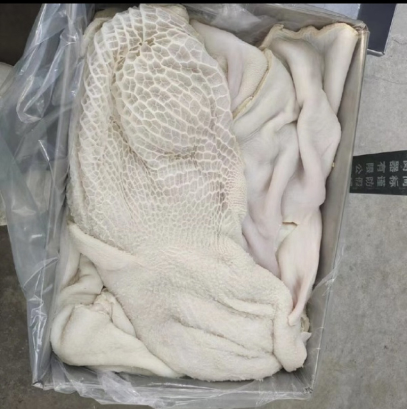精品牛肚，货量充足，产地直发，欢迎客商来电咨询