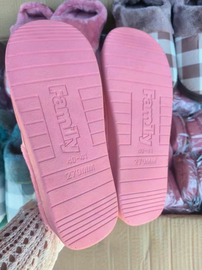 男女包跟棉拖一箱70双36-45码5箱起批