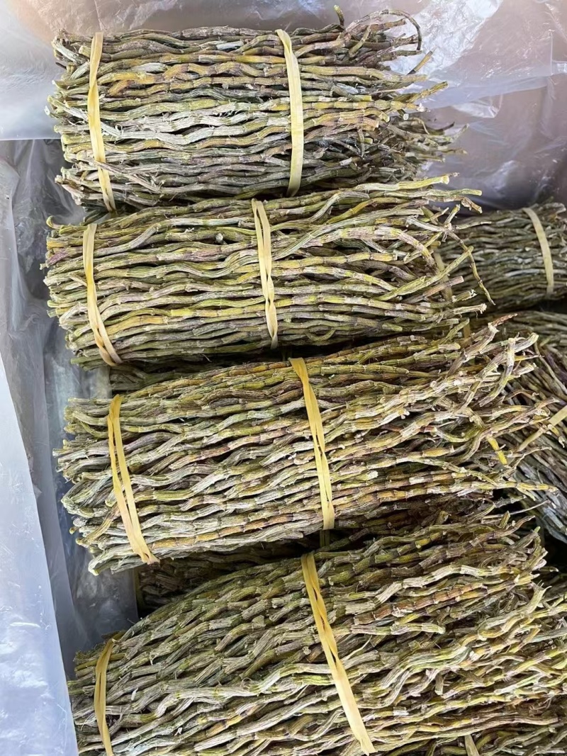 铁皮石斛捆条基地直供，一手货源，可委托打粉对接全国客商