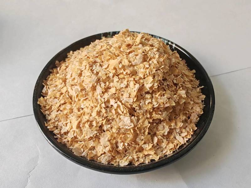 现货批发麸皮大片麸皮牛羊猪饲料粗纤维添加