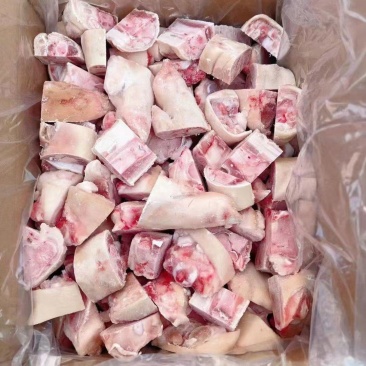 精品猪蹄块，带脚趾，带肉超多，天气转凉，安排一顿炖猪蹄