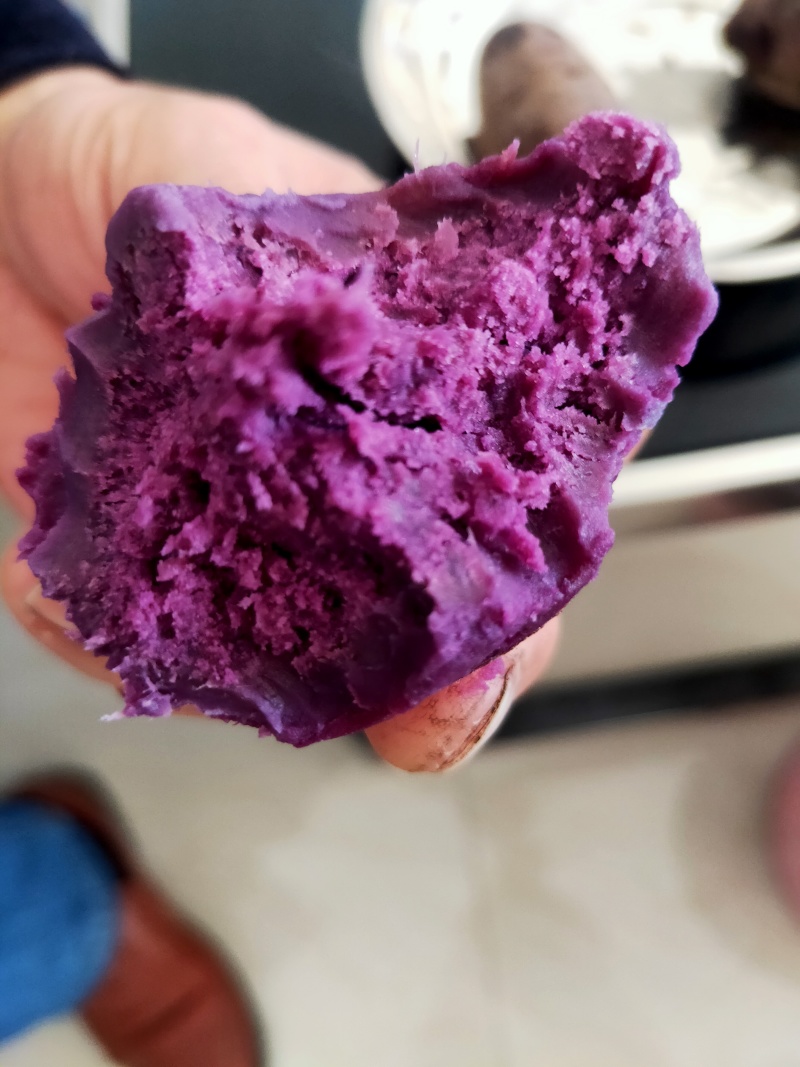 山东紫薯正宗面甜紫罗兰紫薯