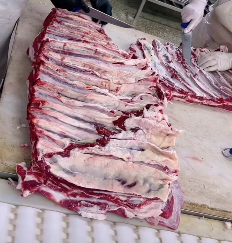 鲜牛肉批发，精品部位肉吊龙，自养自销散养溜达牛，现宰现卖