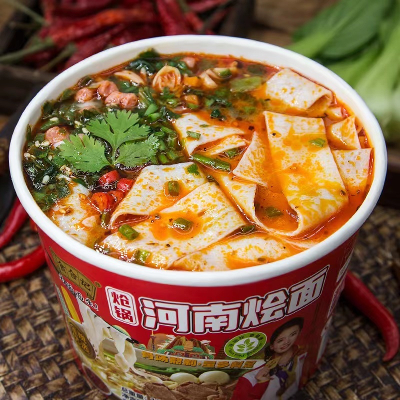 河南烩面，河南美食头牌，必然是一碗热气腾腾的河南烩面