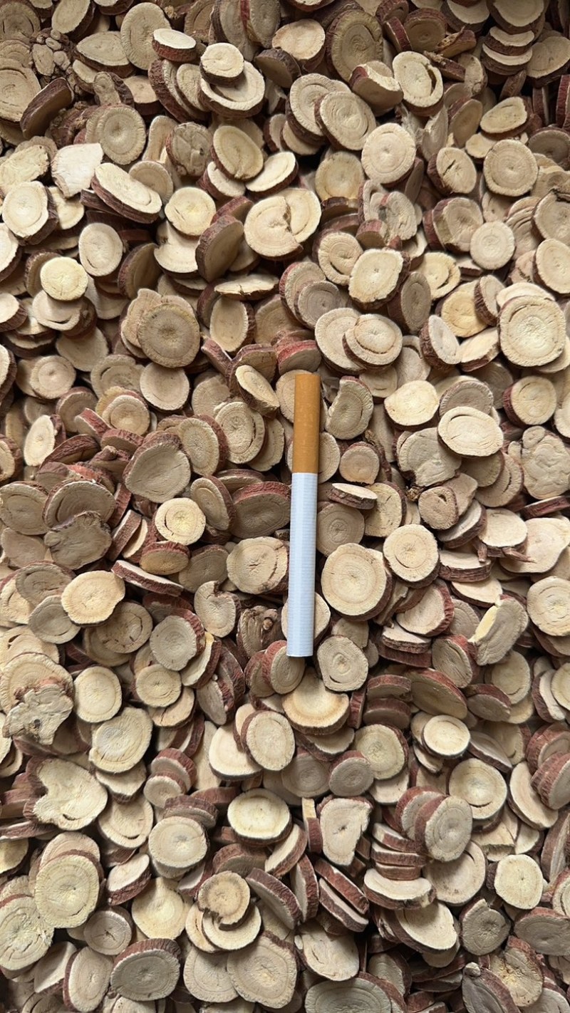 甘肃甘草片纯红皮高含量产地直销欢迎来电采购