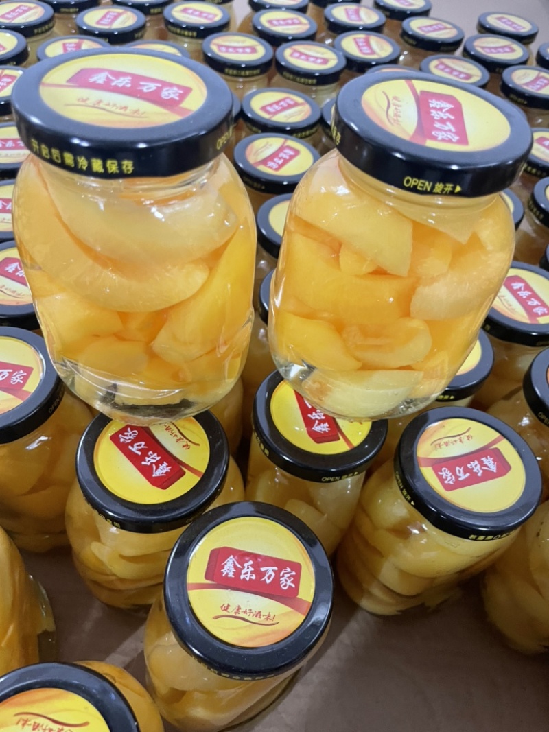 桃条罐头精品最新生产260瓶形有需要的老板欢迎联系
