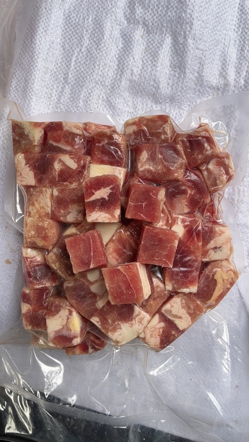 牛肉粒保证质量价格实惠小包装电商用一手货源没有中间商赚差价