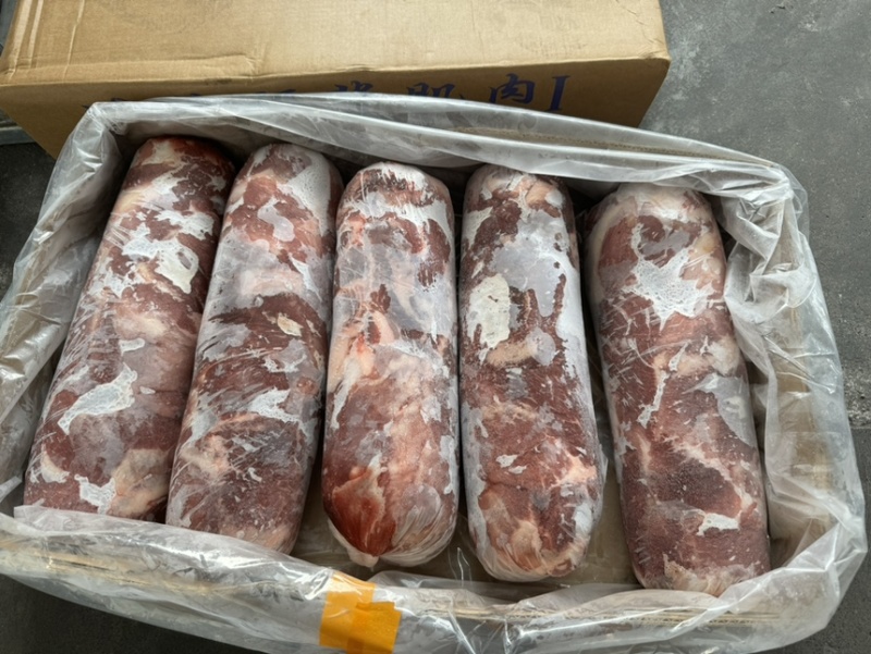 冻猪一号卷可以做成烧烤片，火锅肉片，量大从优