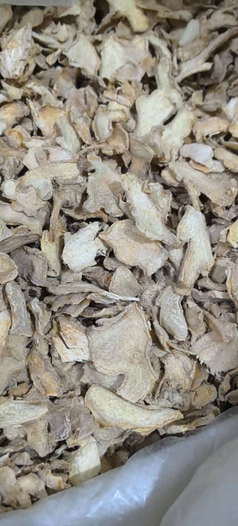 无硫干姜片云南干姜粉质干姜片万信药业只做保真药材