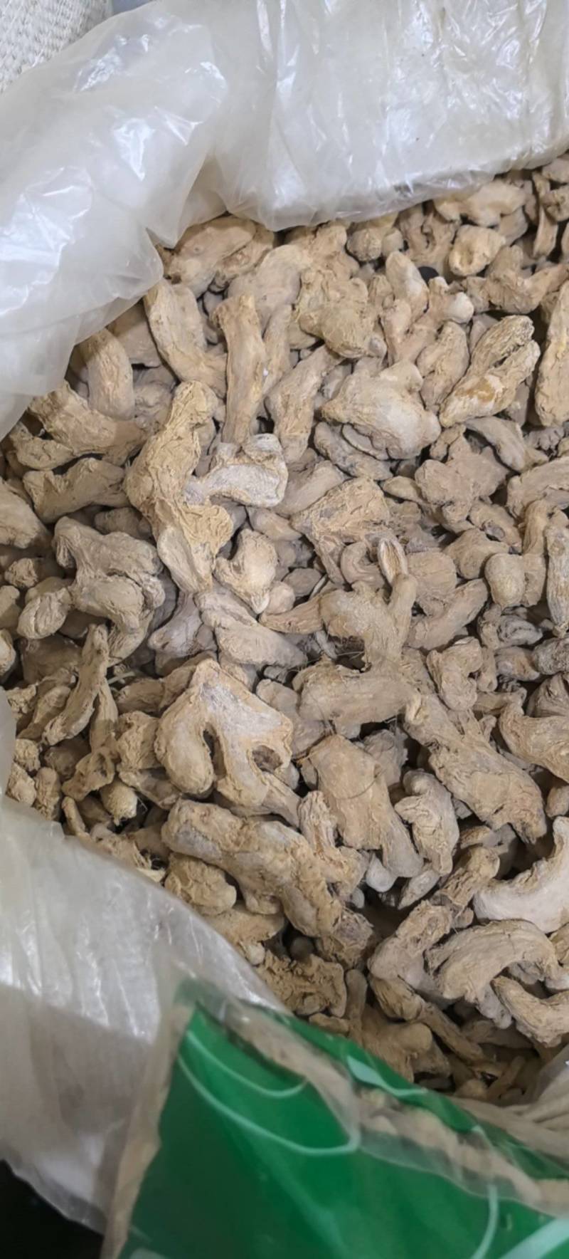 干姜个云南干姜粉质干姜万信药业只做保真药材
