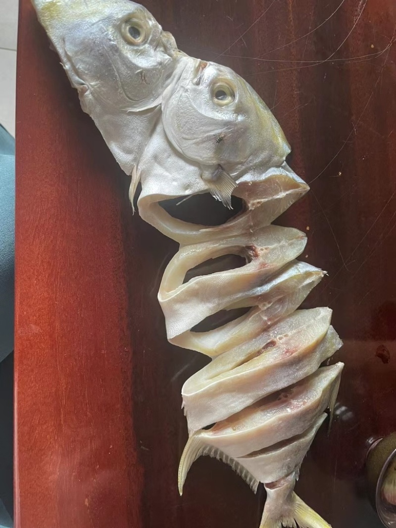 金鲳鱼干深海鱼干自家有量加工一手货源批发