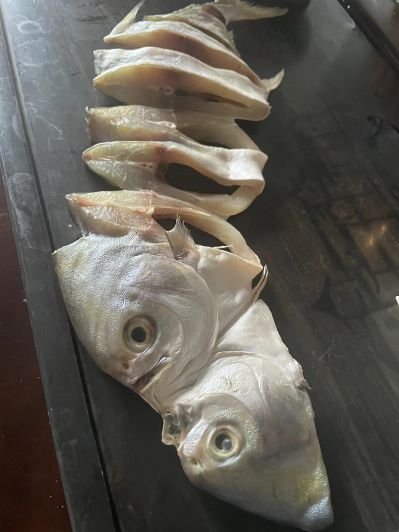 金鲳鱼干深海鱼干自家有量加工一手货源批发