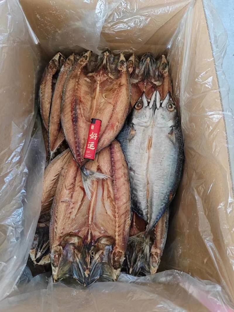 鲐鲅干，深海鲜鱼低盐造，高空晾晒环境好，卫生健康味道美