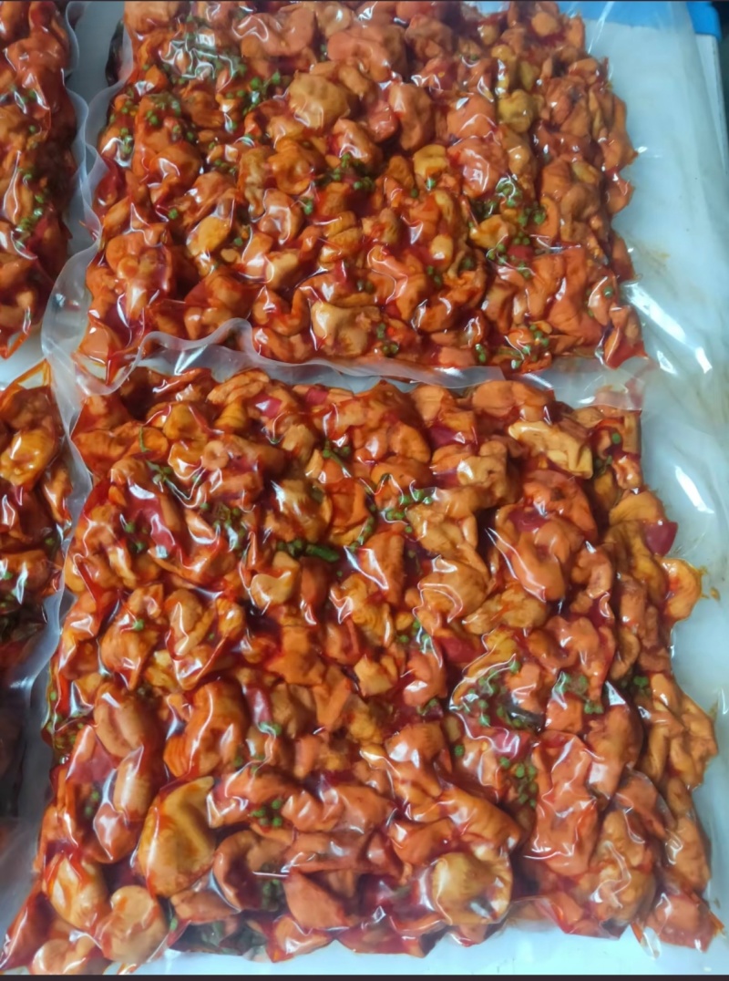 藤椒鸡胗，熟食卤味藤椒鸡胗，厂家直销全国发货