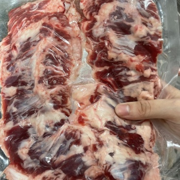 新鲜山东清真牛肉，产地直供，健康美味谷饲内裙肉