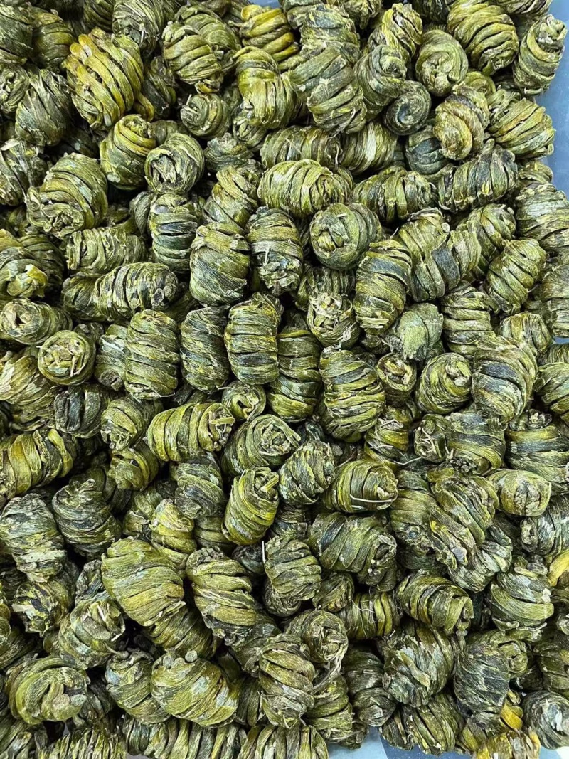精选珍虫石斛