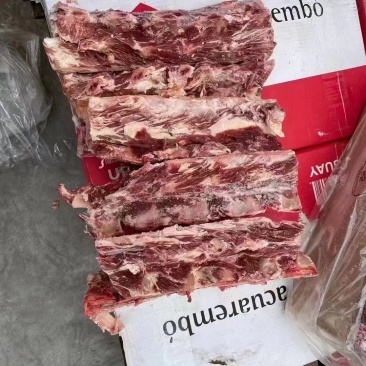 牛脊骨，特价牛脊骨，多肉牛脊骨都有货，需要的老板联系我