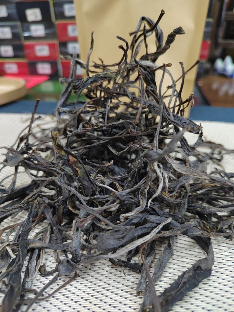 普洱茶生茶散茶冰岛古树茶