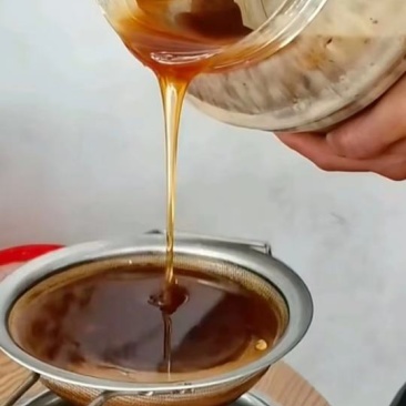 农产品土蜂蜜大量供应，货源充足，量大，欢迎咨询