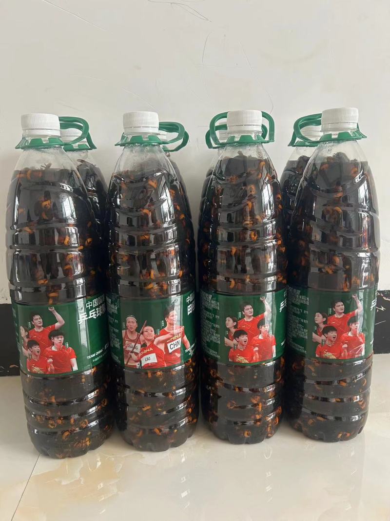 马蜂大土蜂虎头蜂泡酒风湿酒