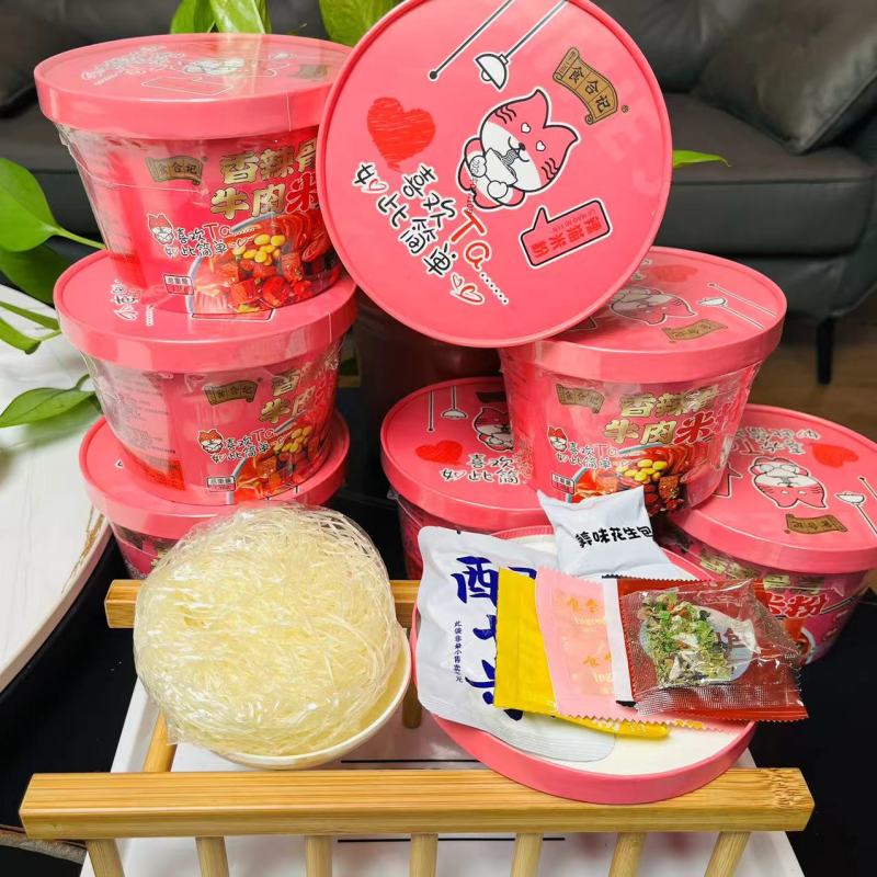 食合记香辣骨汤牛肉米粉，非油炸，更健康