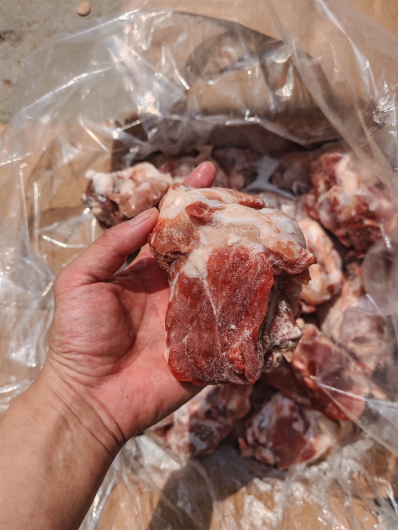 满肉前棒骨