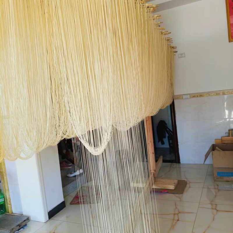 纯手工制作的面条。口感独特，吃了忘不掉