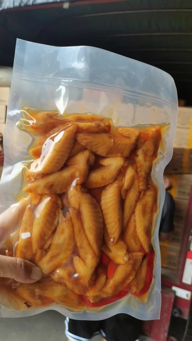跑江湖冷吃鸡尖批发厂家直销麻辣五香青花椒开袋即食
