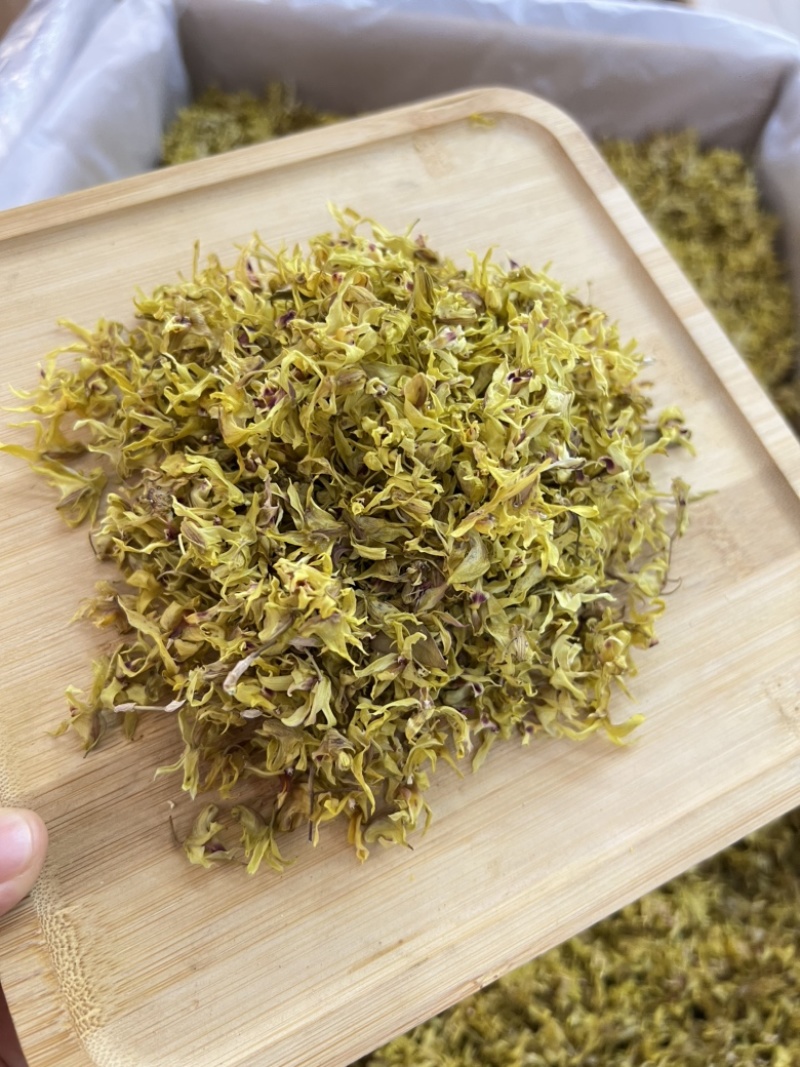 铁皮石斛花批发，量大从优，一手货源，可视频看货代发全国