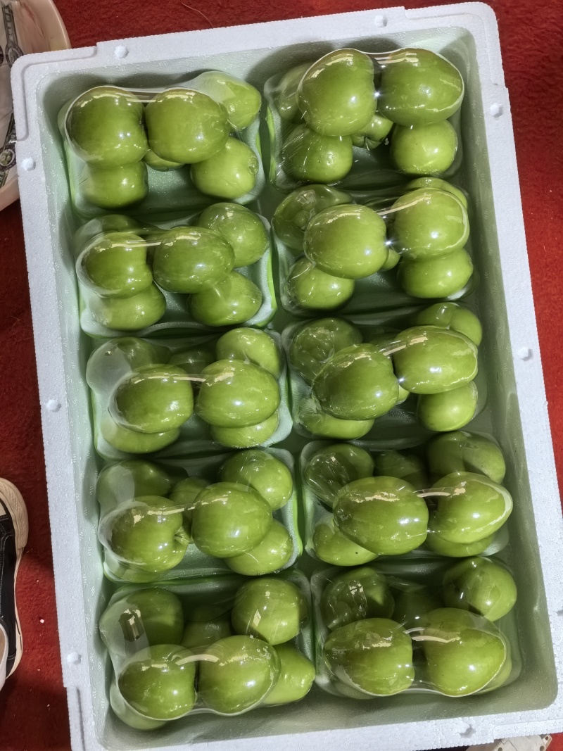 云南元谋青枣，十合一包装，脆甜，露天种植，场地直发