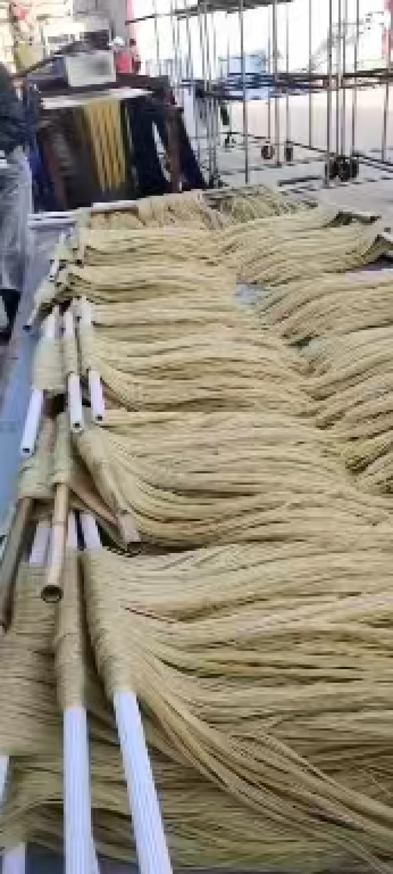纯正自然晾晒红薯粉条加工手工红薯粉条批发