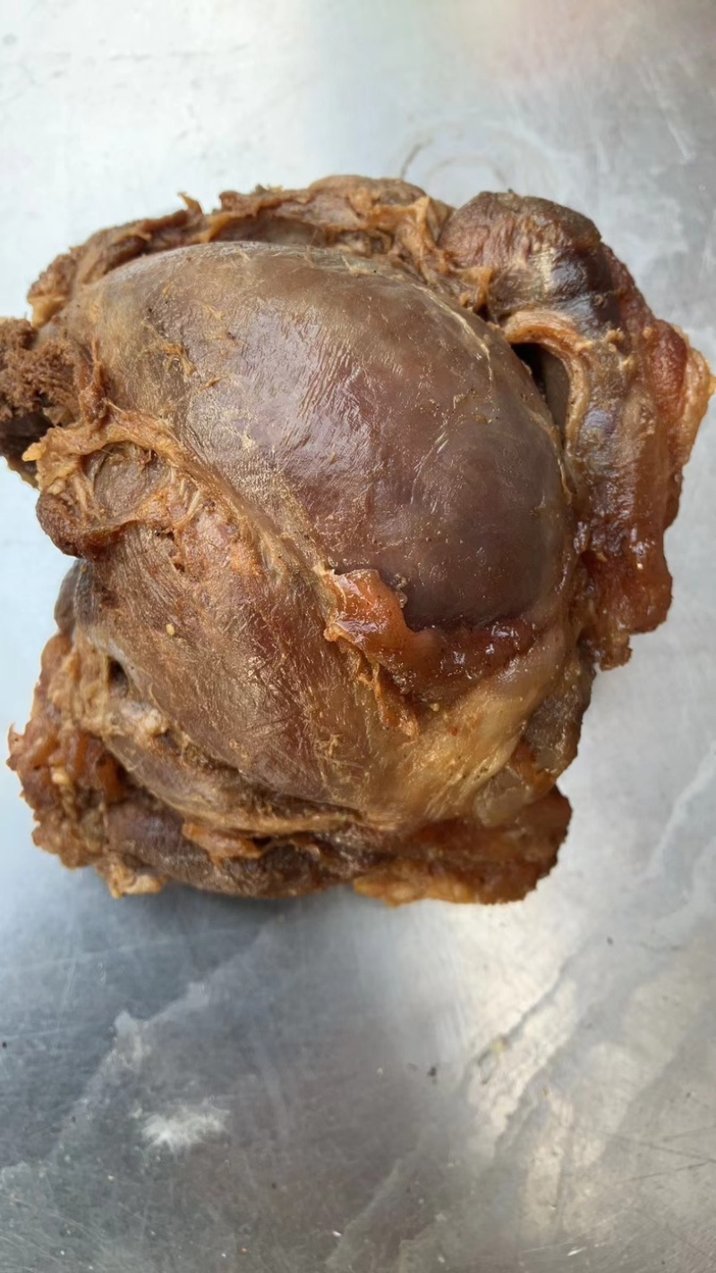 厂家直销全熟卤腱子肉熟牛肉口味酒店摆摊面馆专用