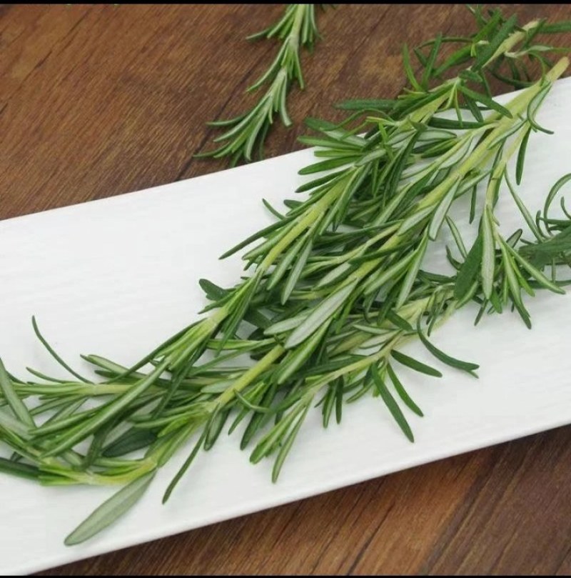 云南特菜野菜价格美丽色泽鲜艳，照片实拍