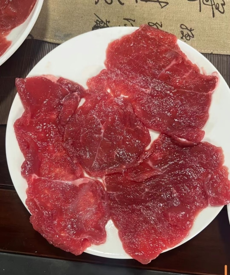 滑嫩牛肉，麻辣牛肉，嫩滑爽口有嚼劲，适合火锅店商超中餐店