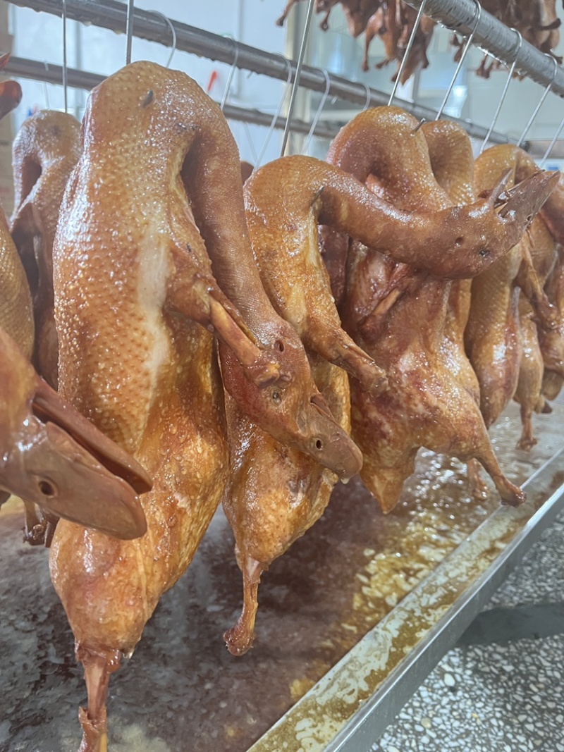 卤鸭子整只全熟50斤一箱饭店食堂跑江湖卤味熟食