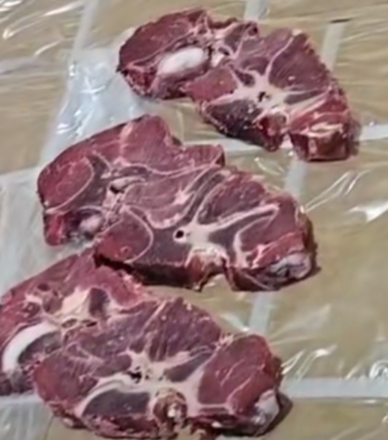 牛脖骨，厂家直销大量现货批发，肉满骨嫩，价格美丽，速度啦
