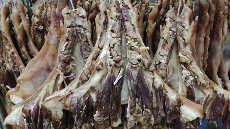 【腊肉】腊猪脚