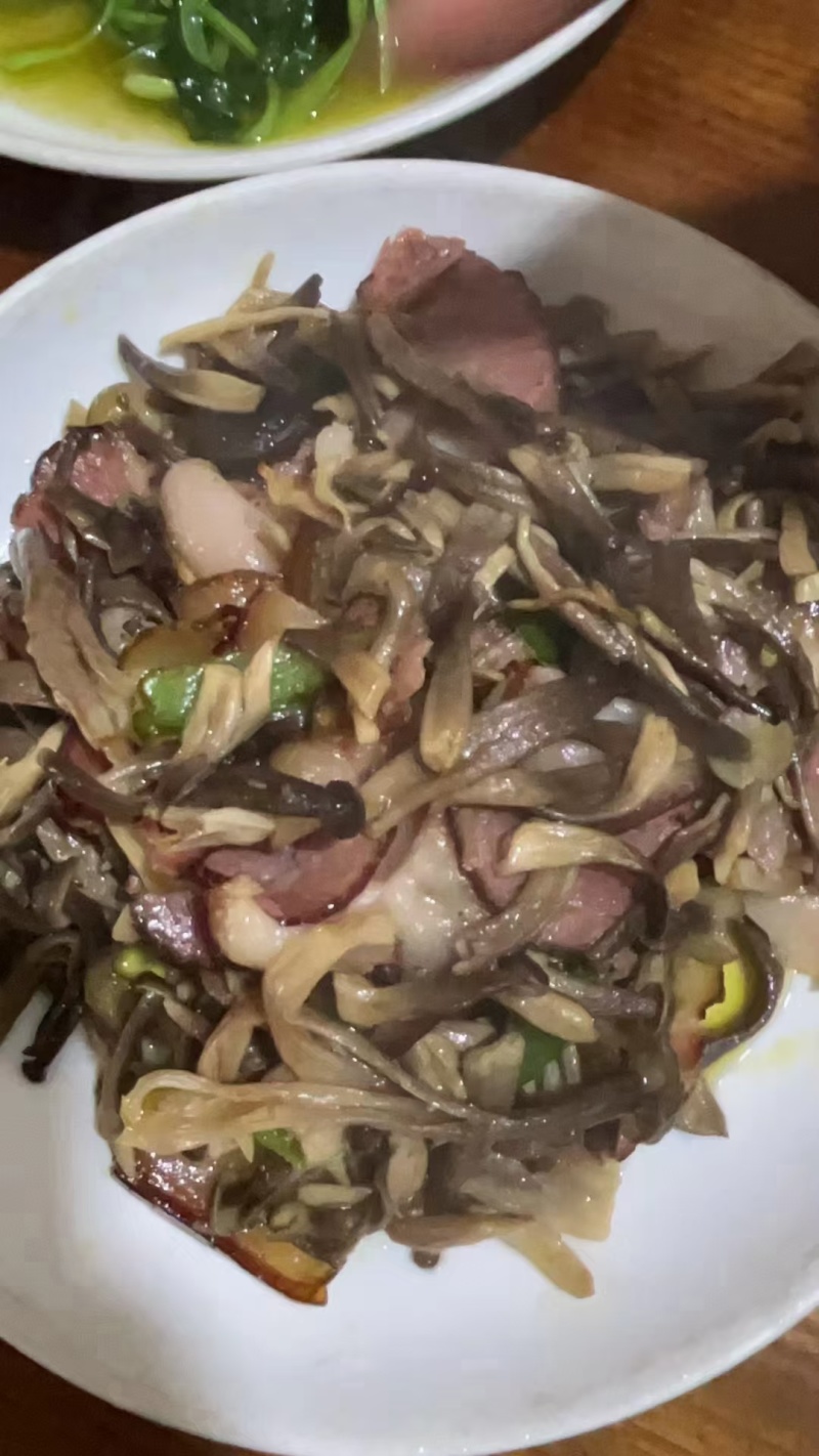 A级鹿茸茹，一件10斤。开展销会，摆地摊畅销产品。