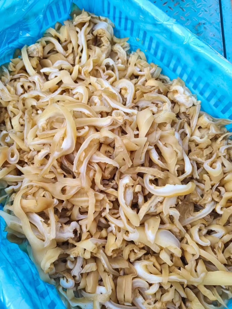 纯干酱色牛耳片，牛耳丝，厂家直销，一手货源，量大优惠