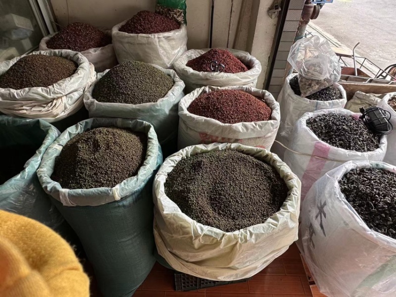 桂皮大量供应，一手货源，价格优惠，欢迎采购