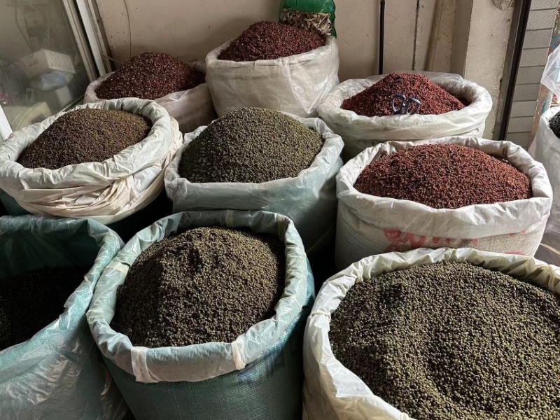 桂皮大量供应，一手货源，价格优惠，欢迎采购