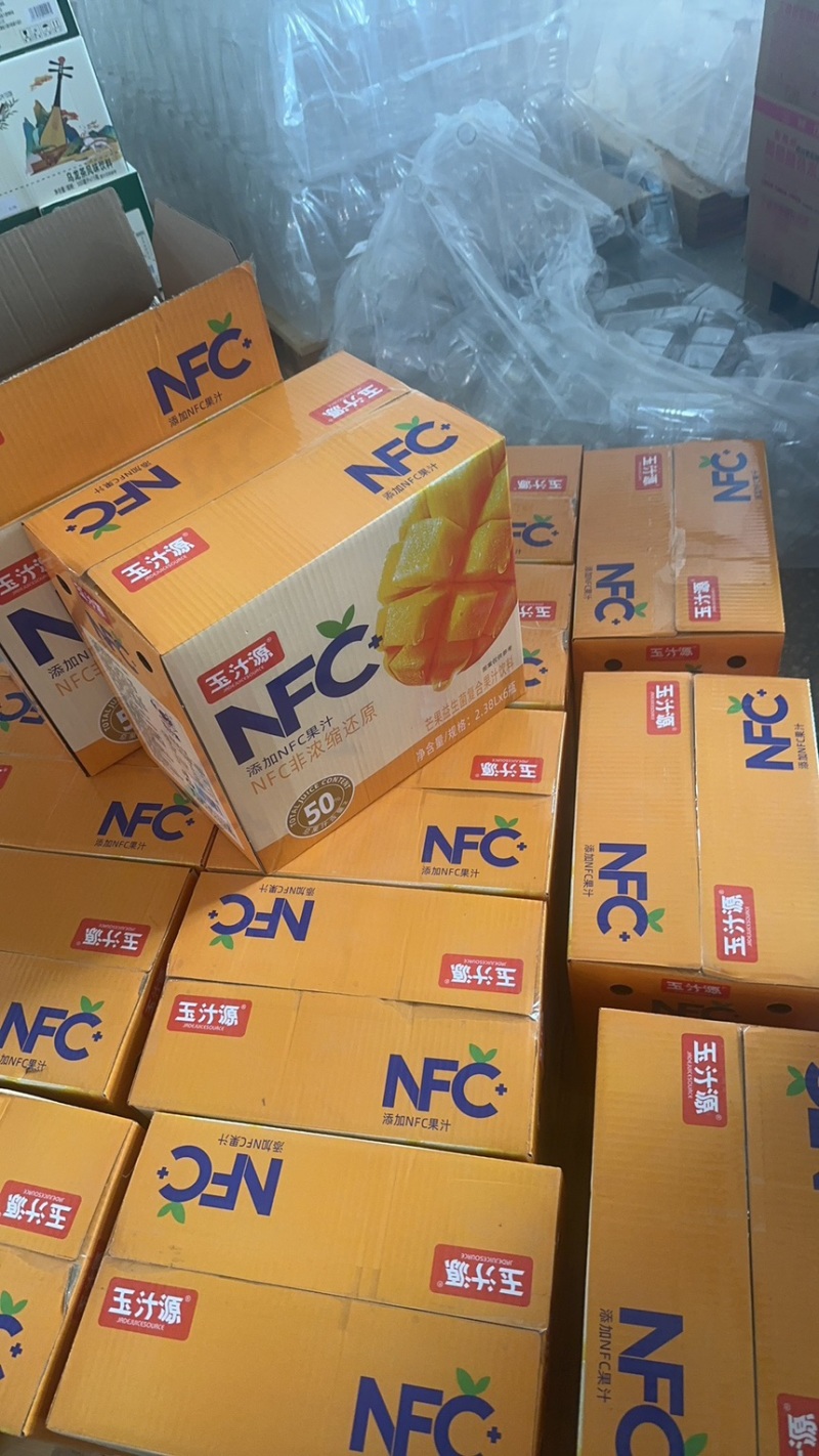 大桶果汁饮料果汁多数果汁饮料果汁就是喝果汁
