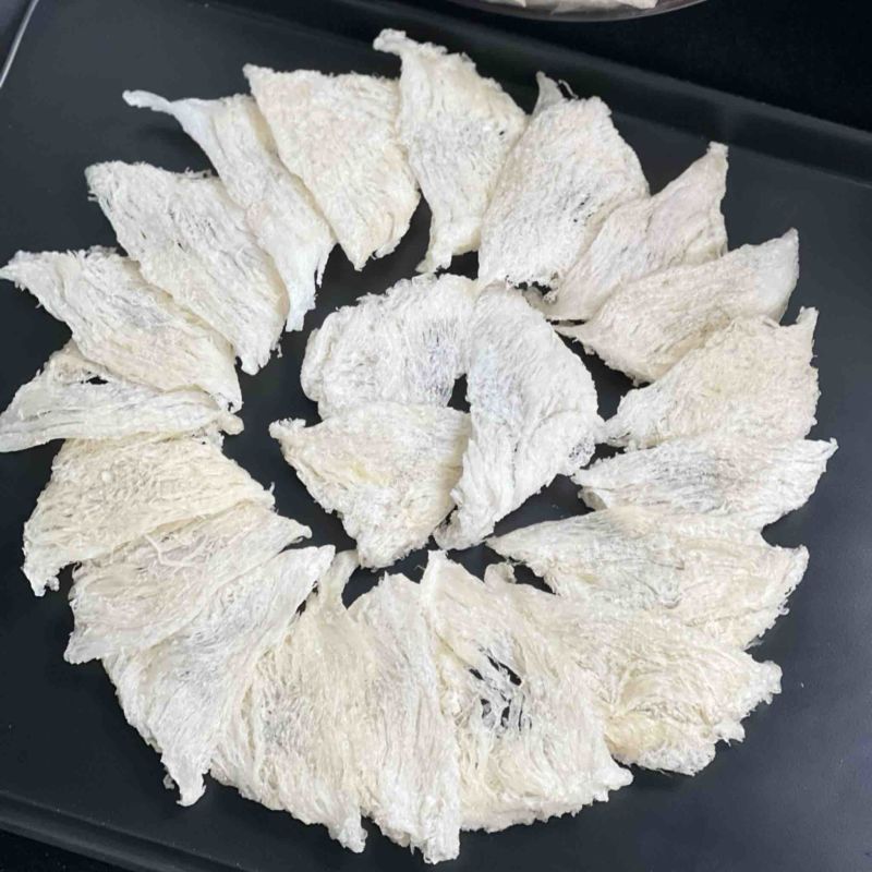 米黄色三角盏条