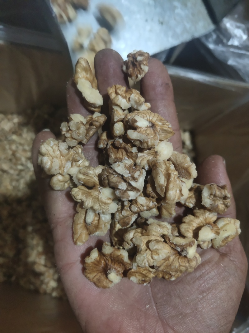 山西产地核桃仁直供，优质饱满，核桃仁，各种规格，批发优惠