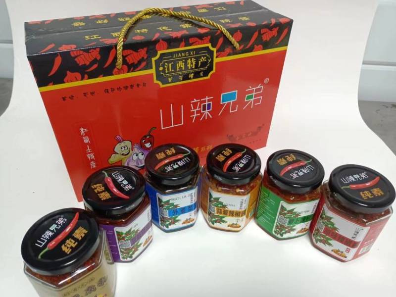 多种规格辣椒酱，餐饮系列