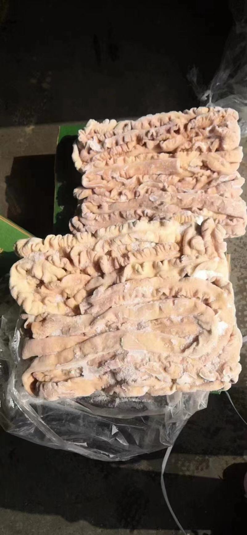 猪大肠，预煮熟大肠，一件代发量大从优，感兴趣欢迎光临！